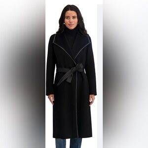 DKNY Women's Black Trench Coat with Belt